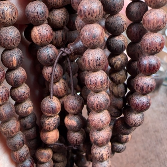 藤类降真香0.8绿油多圈圆珠带结晶虫蛀