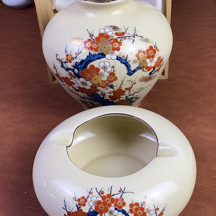 瓷器铜铁器木器木粉花瓶