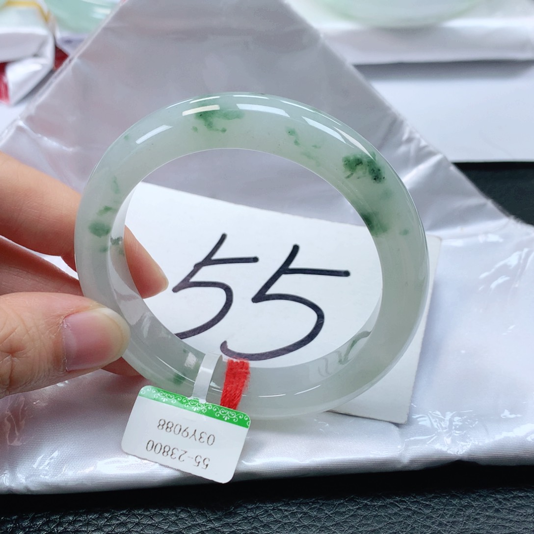 翡翠手镯未镶嵌55➕