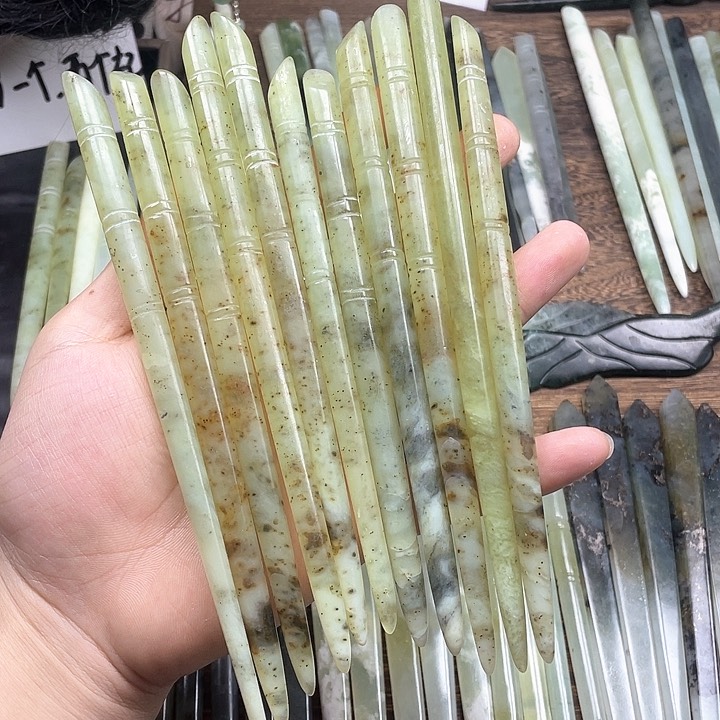 蛇纹石玉发饰合金