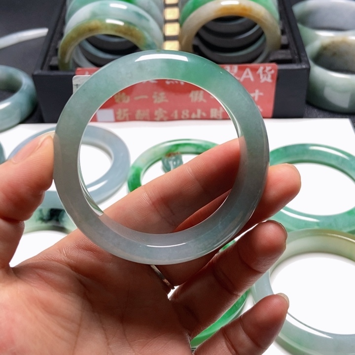 翡翠手镯未镶嵌翡翠手镯6号51.2正圈微瑕