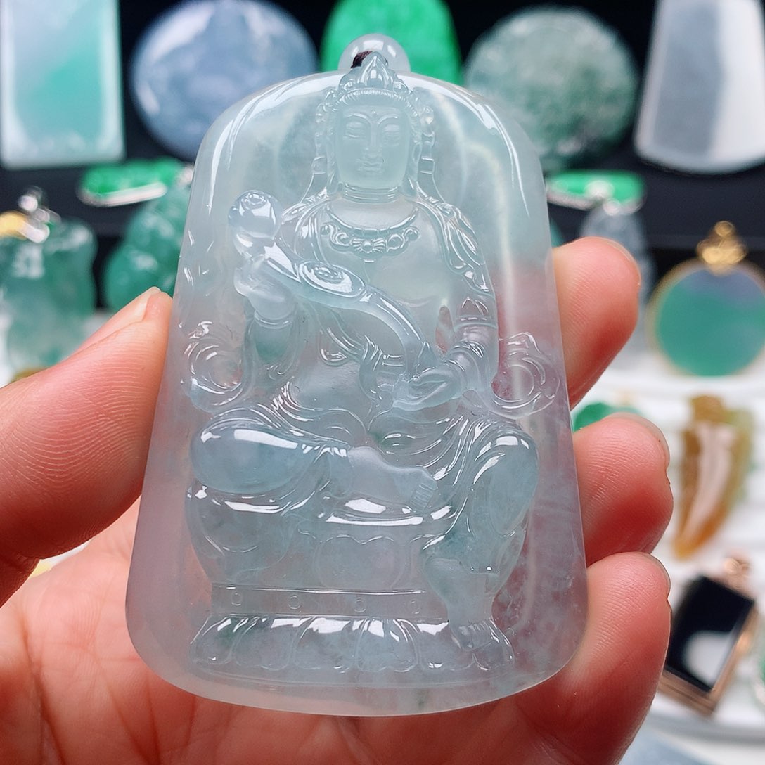 翡翠颈饰未镶嵌大观音