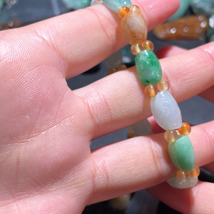 【闪购商品】翡翠颈饰未镶嵌天然翡翠