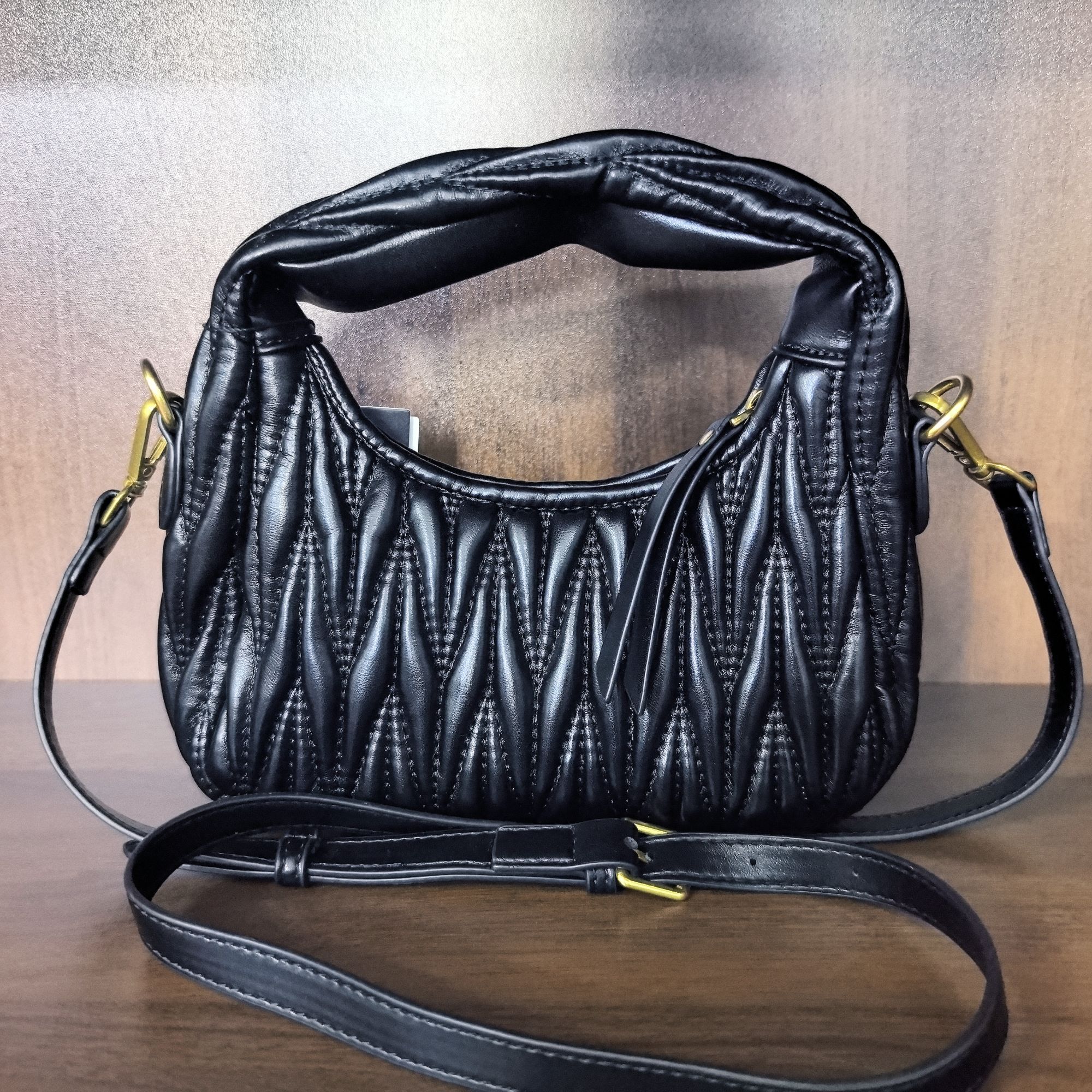 薇薇手工真皮包4001-23-黑色-长23x高10-褶皱谬A01