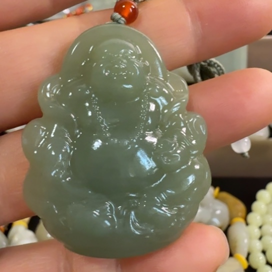 和田玉（糖玉）未镶嵌颈饰