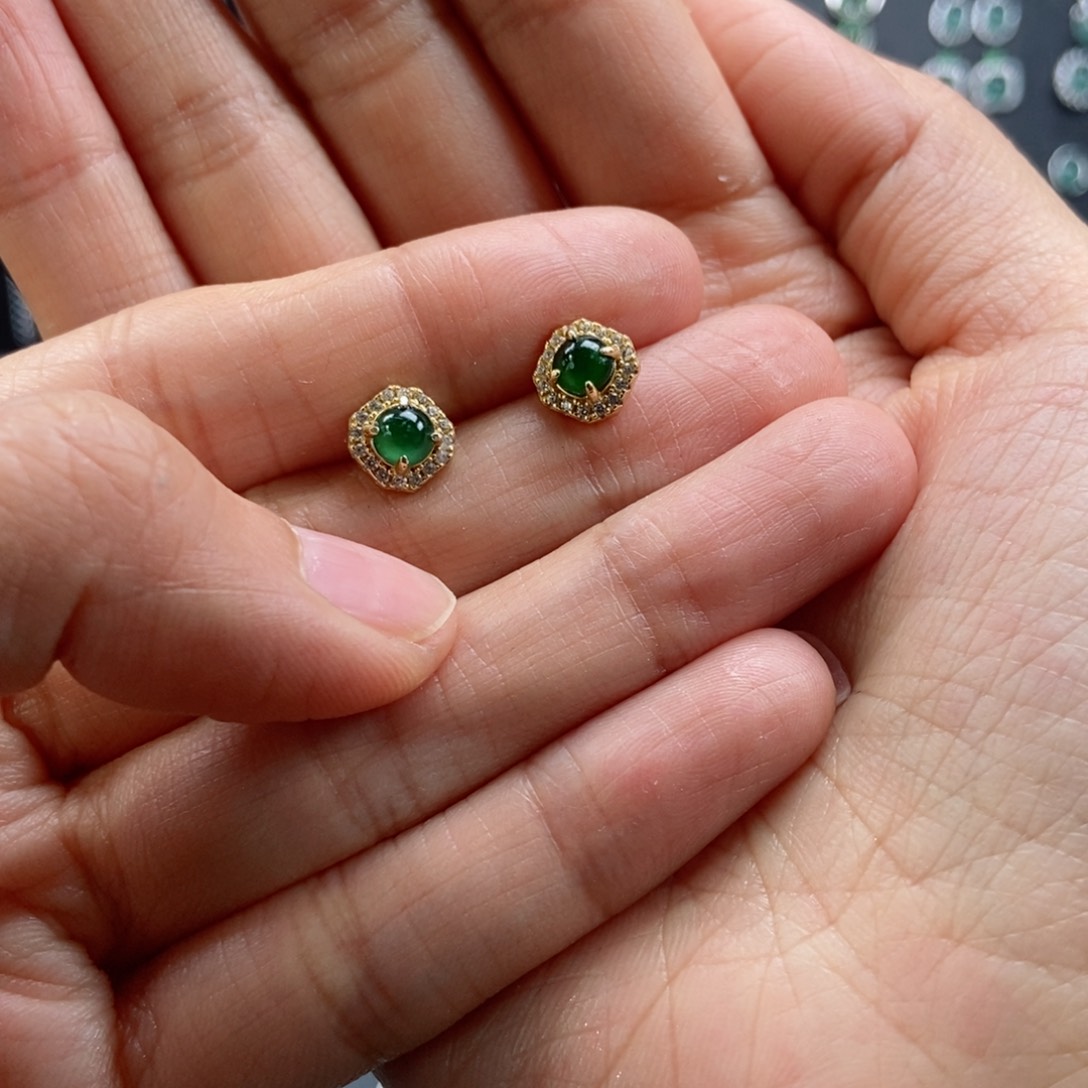 翡翠耳饰银S925镶嵌如*?翡翠首饰