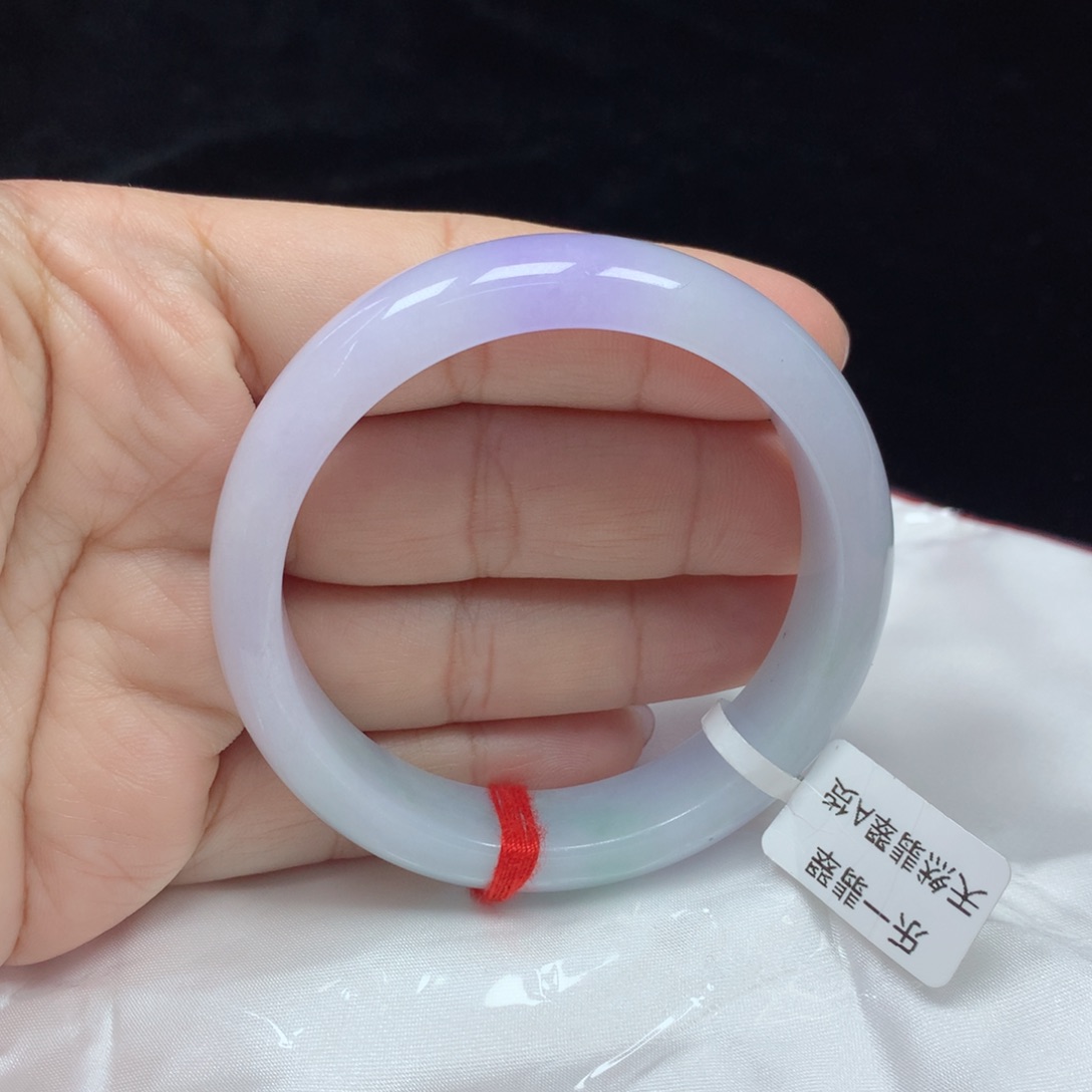翡翠手镯未镶嵌正圈55.6