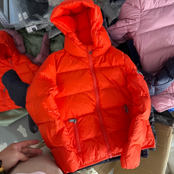 J童装羽绒服 男女童