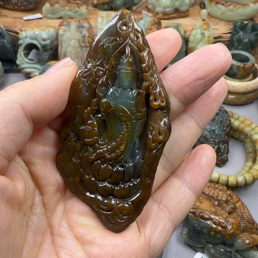 英***维岫岩河磨玉（透闪石质玉）未镶嵌珠宝奇石