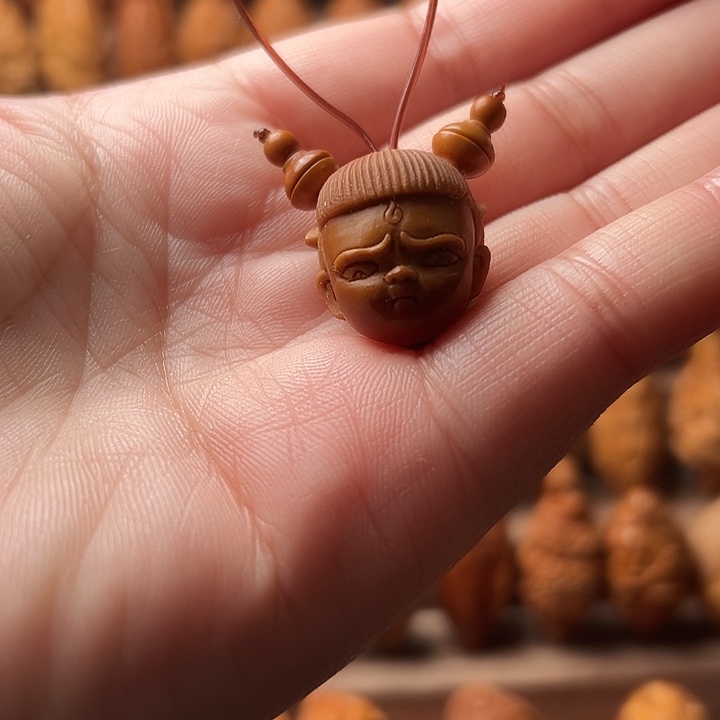 橄榄核吊坠橄榄核