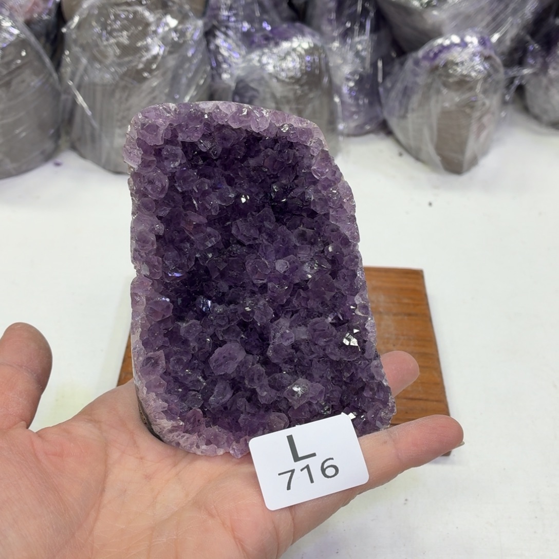 水晶未镶嵌摆件天然紫水晶