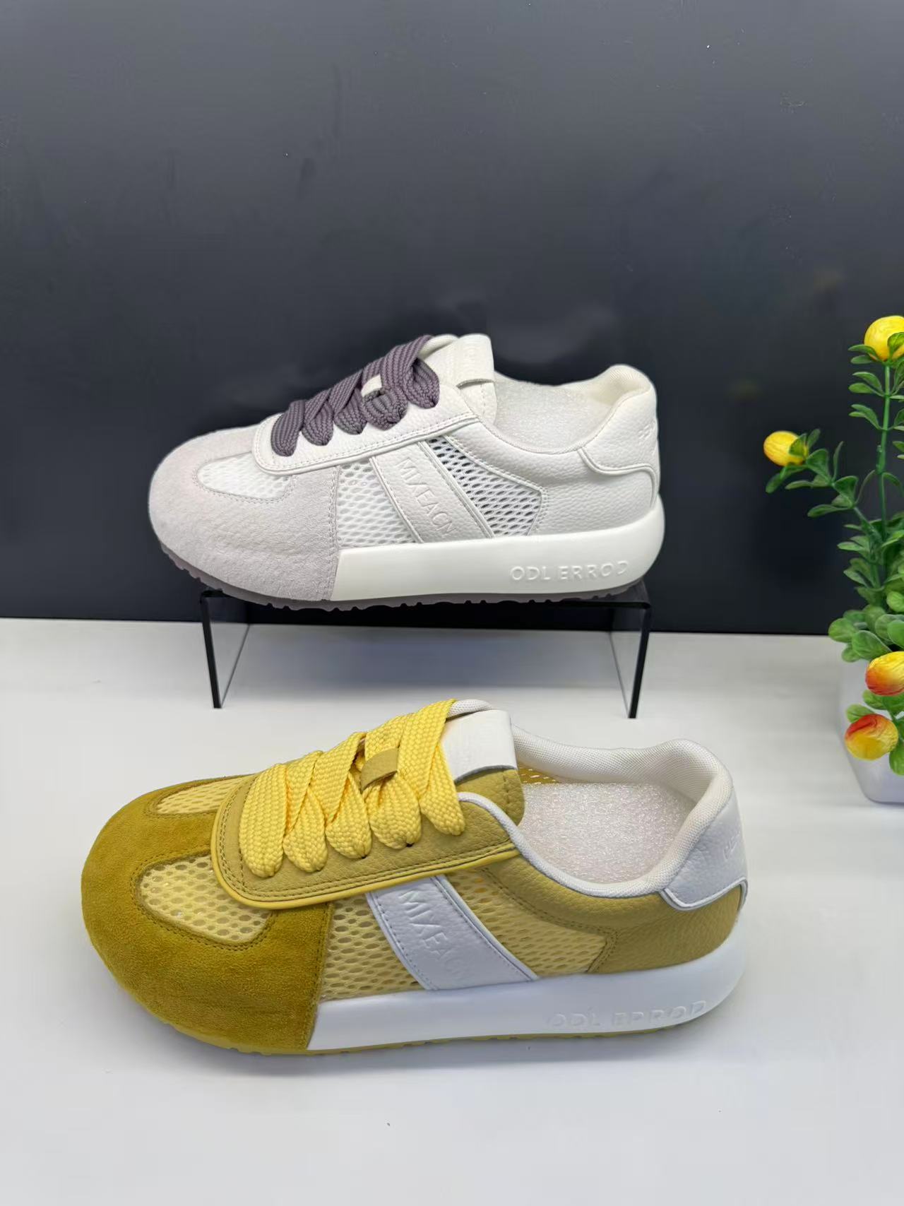 佰家439544196透气夏季圆头轻质纯色休闲板鞋休闲鞋潮流城市