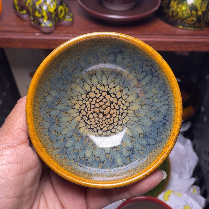 茶盏你是个很优秀特别努力