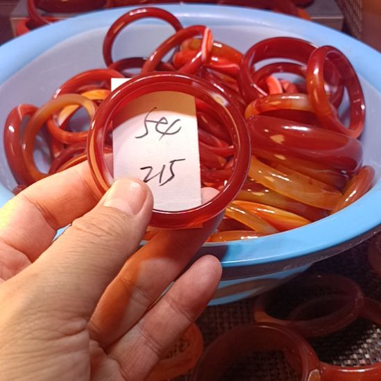 玛瑙/玉髓未镶嵌手镯