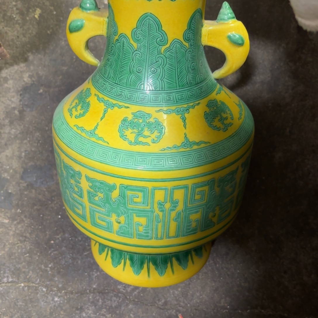 非***星瓷摆件现代工艺摆件瓷器