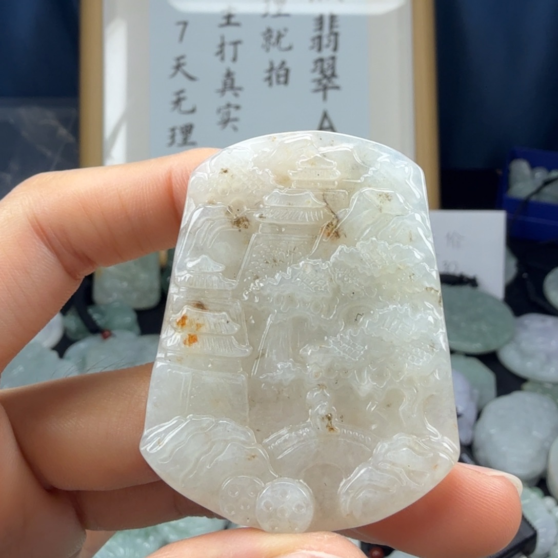 翡翠未镶嵌颈饰翡翠