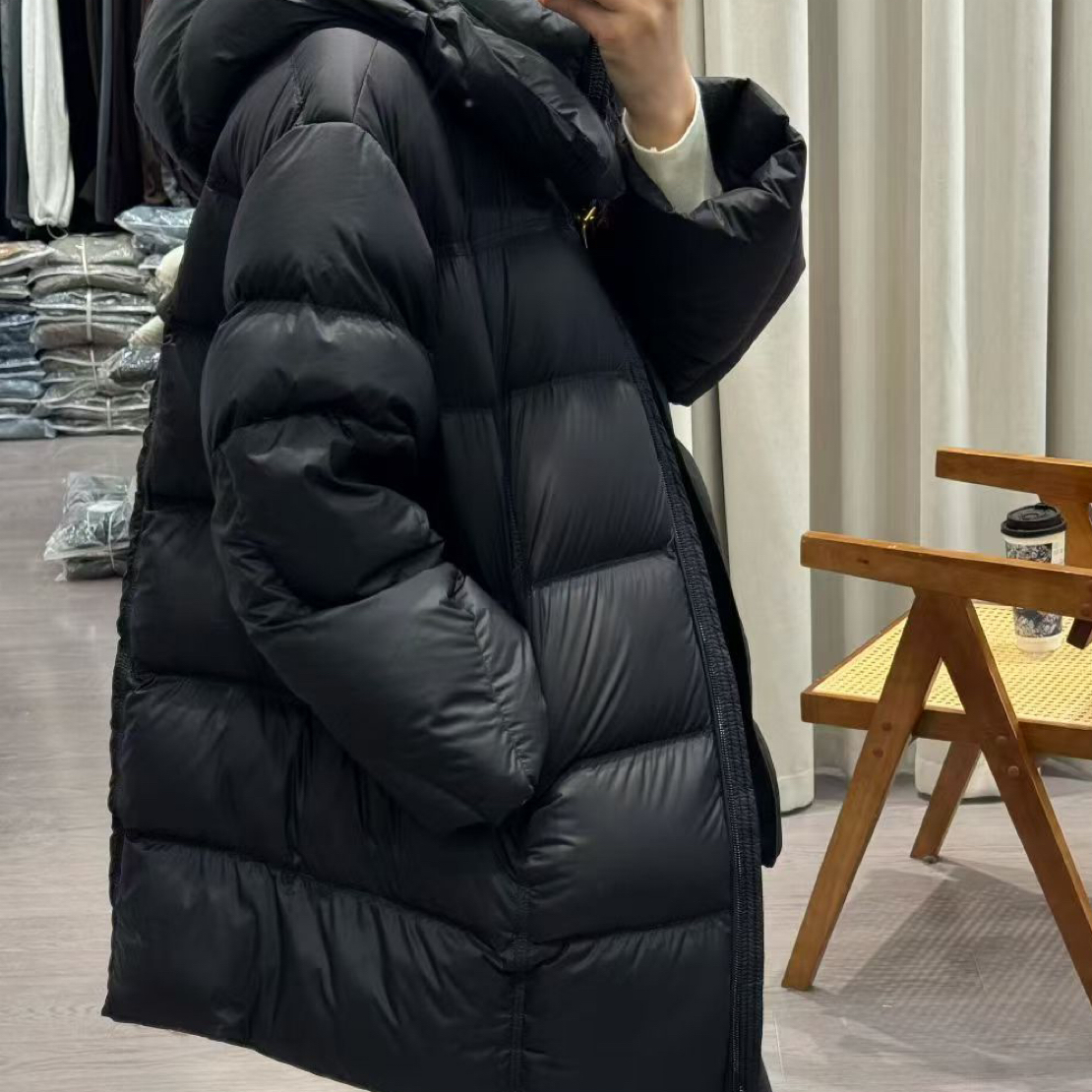 大楠家超厚泡芙连帽中款白鸭绒冬季加厚保暖宽松面包服外套