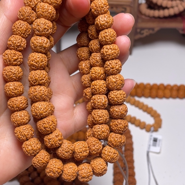 小***心手串金刚菩提蜂王1.0➕