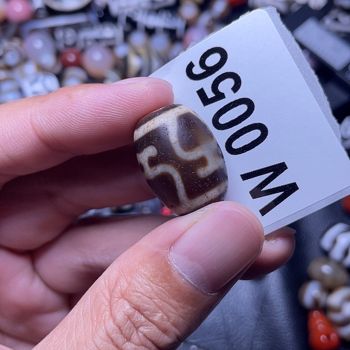 玛瑙/玉髓颈饰未镶嵌瑕疵