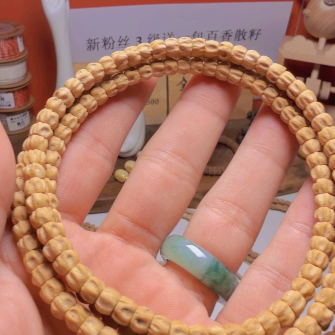 ****堡吊坠柏香籽/百香籽