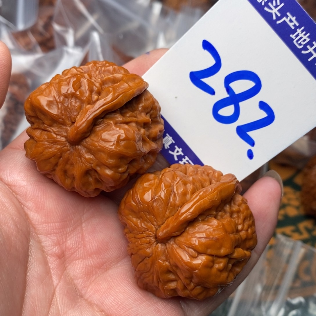 把件文玩核桃一根筋