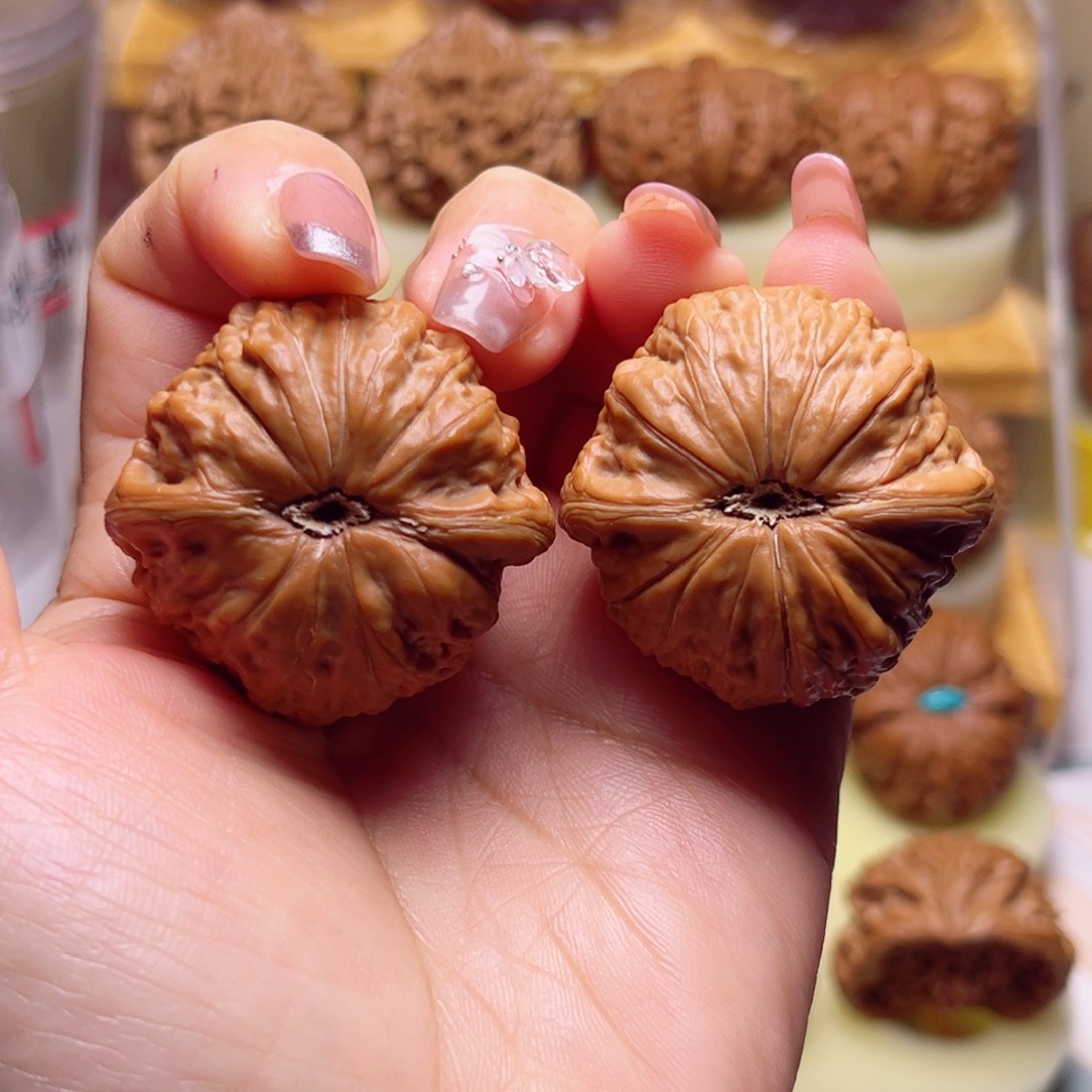 文玩核桃吊坠39➕肉球锤妹