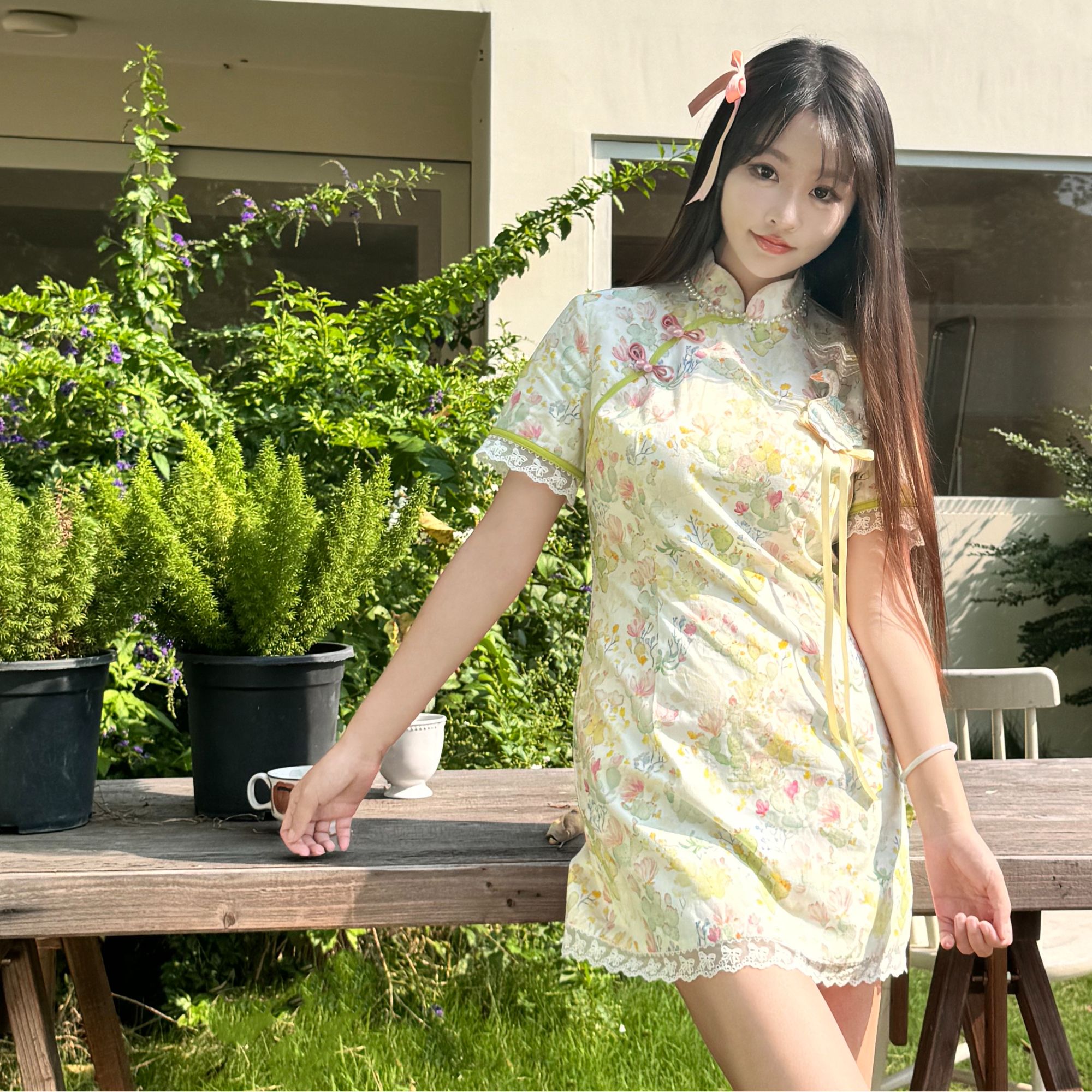 仙刺小甜玫国风甜美碎花刺绣气质少女新中式改良旗袍（一团）