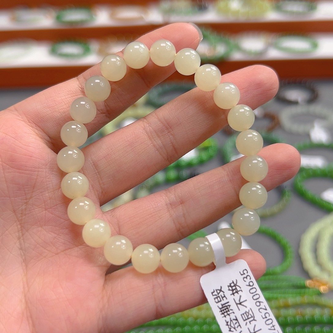 和田玉颈饰未镶嵌黄口料手串卡8