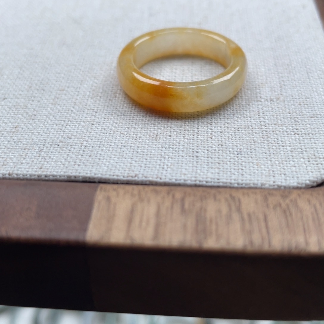 翡翠戒指未镶嵌37 号 港码 15