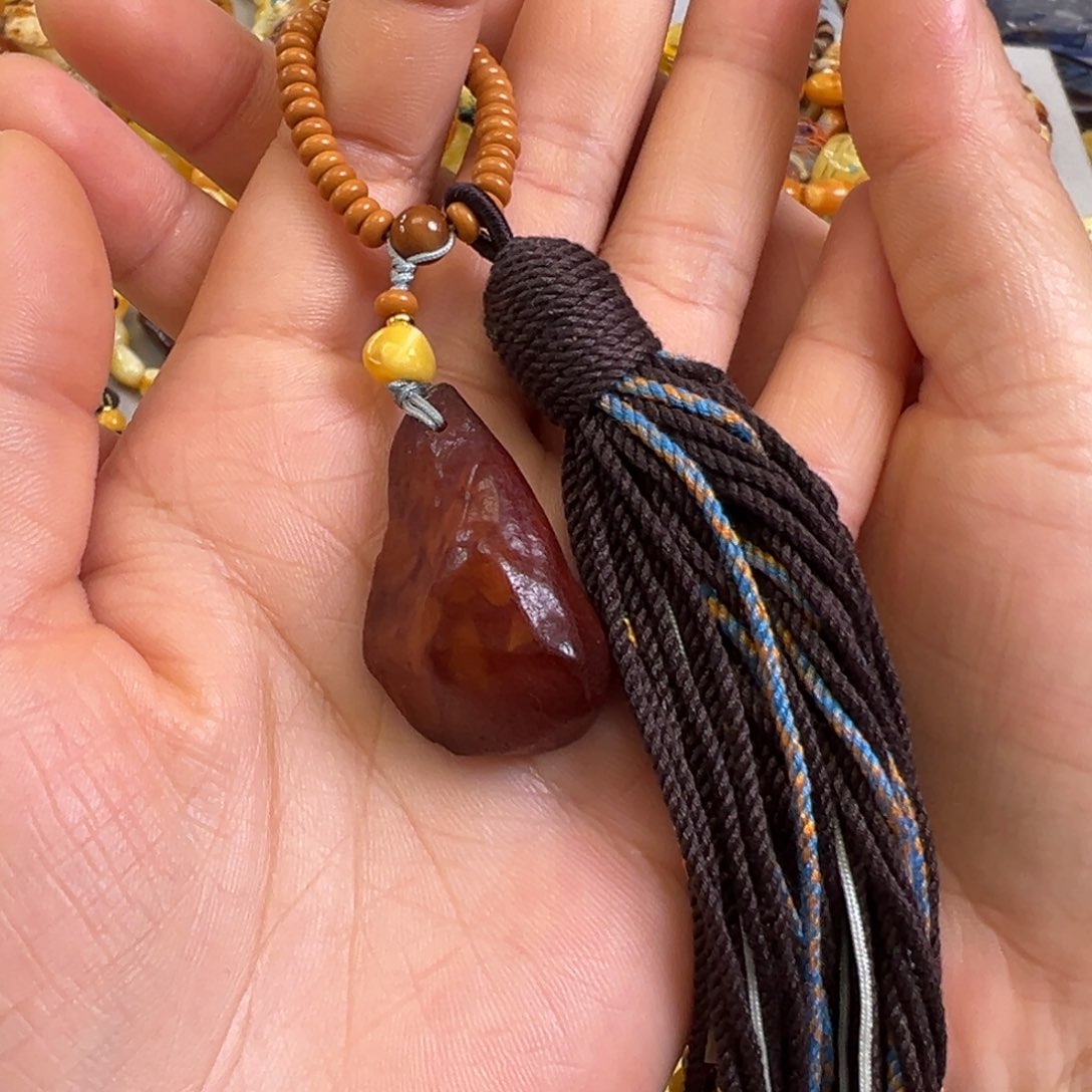 未镶嵌蜜蜡裸石蜜蜡