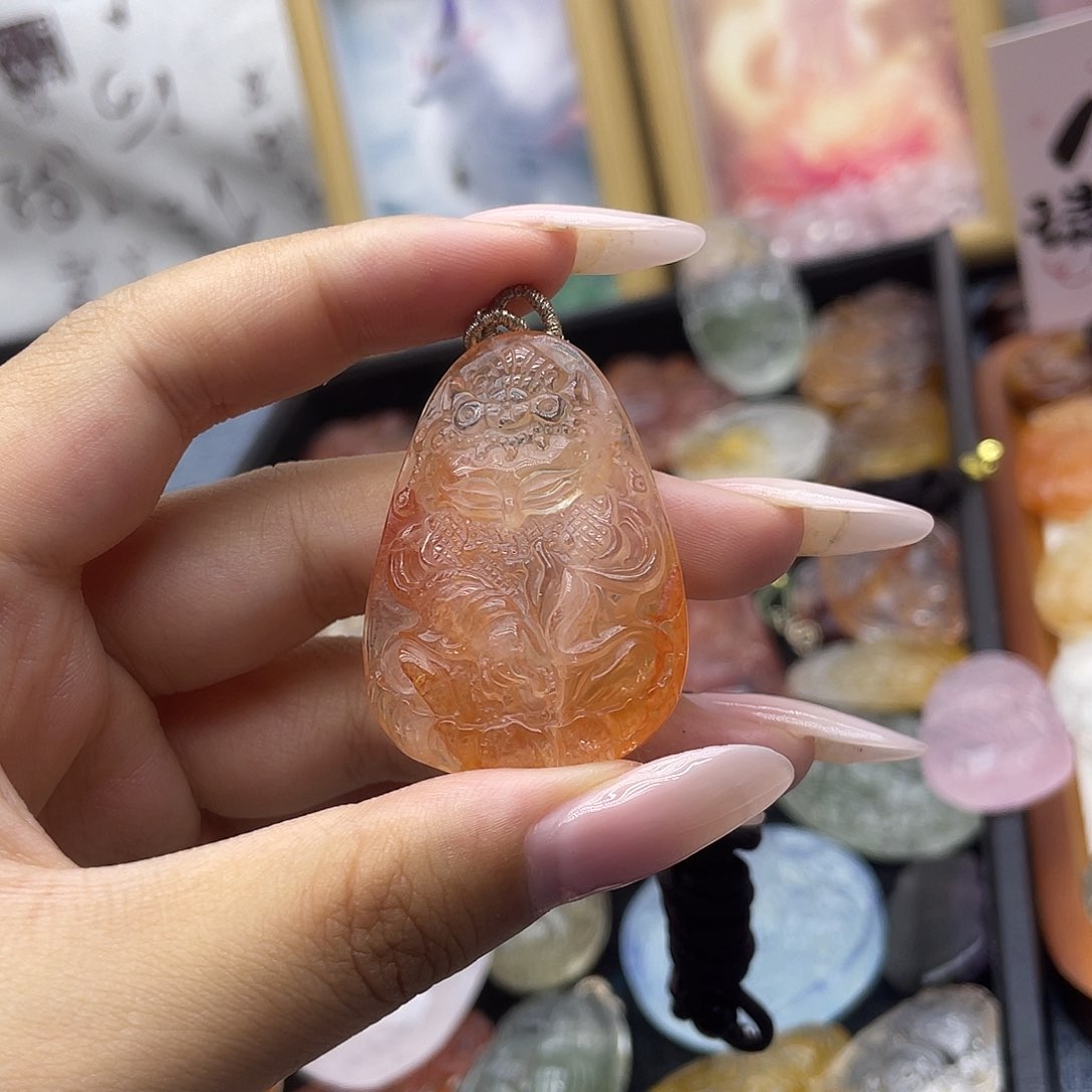 颈饰未镶嵌水晶天然