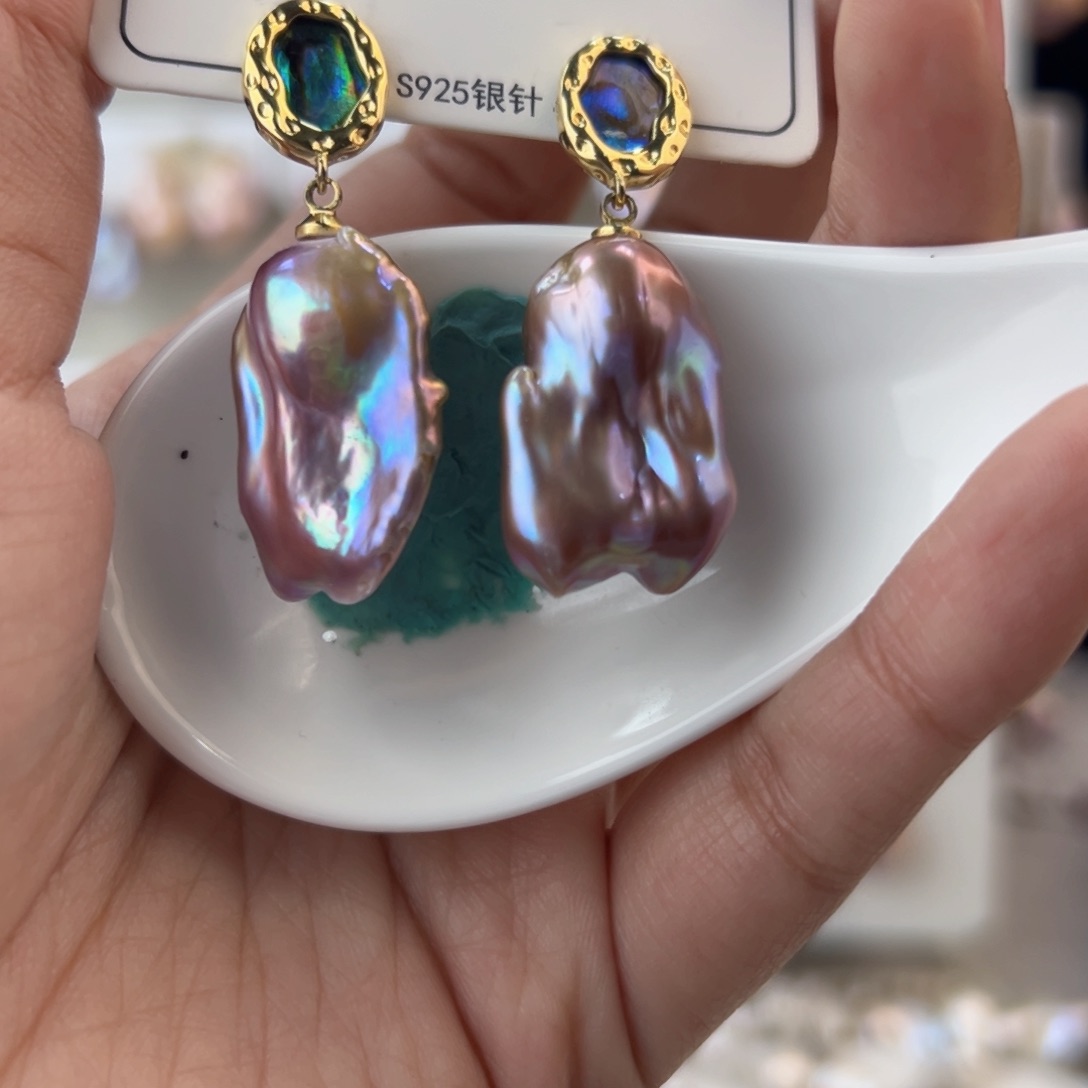 淡水珍珠耳饰未镶嵌