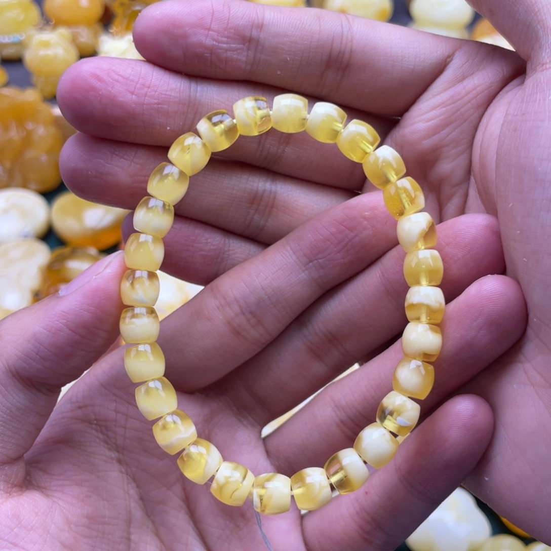 琥珀未镶嵌裸石蜜蜡