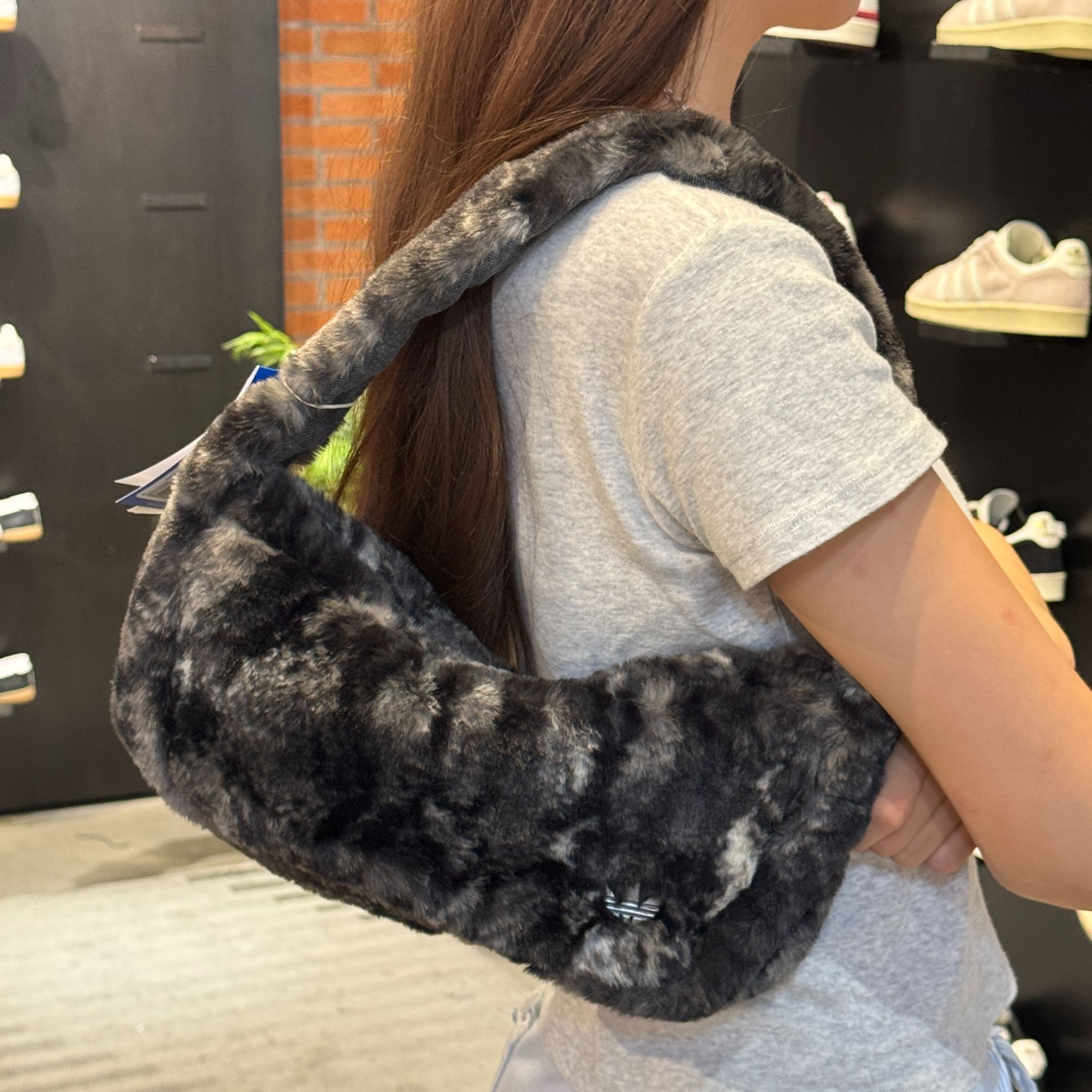 adidas Small Shoulder Bag耐磨单肩款运动挎包JY2625/JY2569 SX