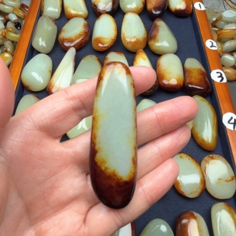 和田玉颈饰未镶嵌用****3