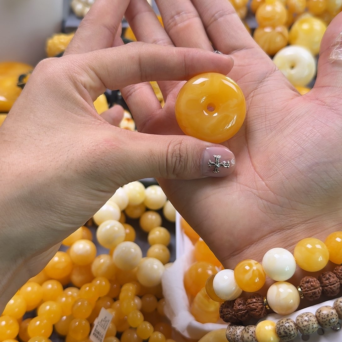 蜜蜡珠宝奇石未镶嵌平安扣