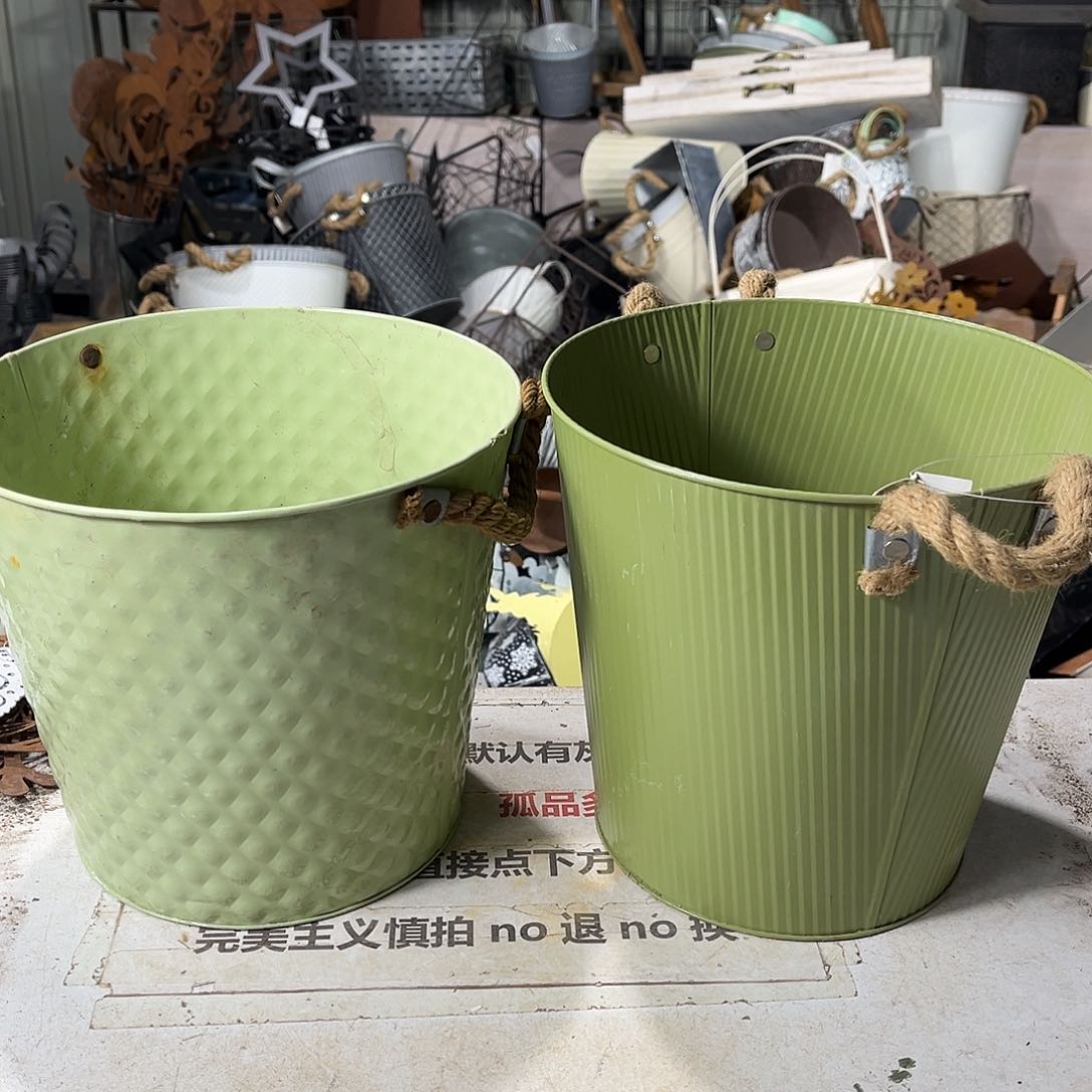 默认瑕疵介意勿拍发出不退不换