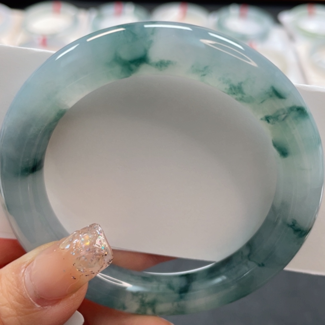 【闪购商品】翡翠手镯未镶嵌54冰蓝花江南烟雨圆条10号