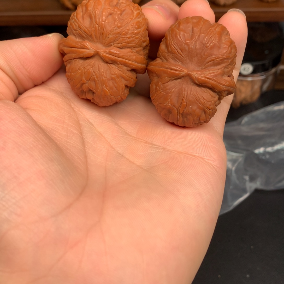 ****m手串文玩核桃43元宝