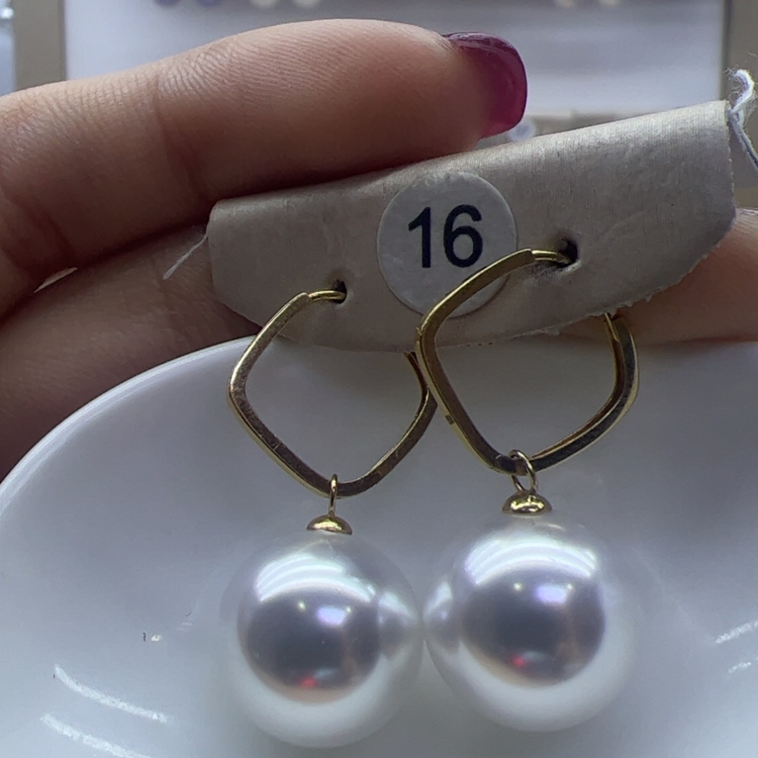 淡水珍珠耳饰18K金镶嵌