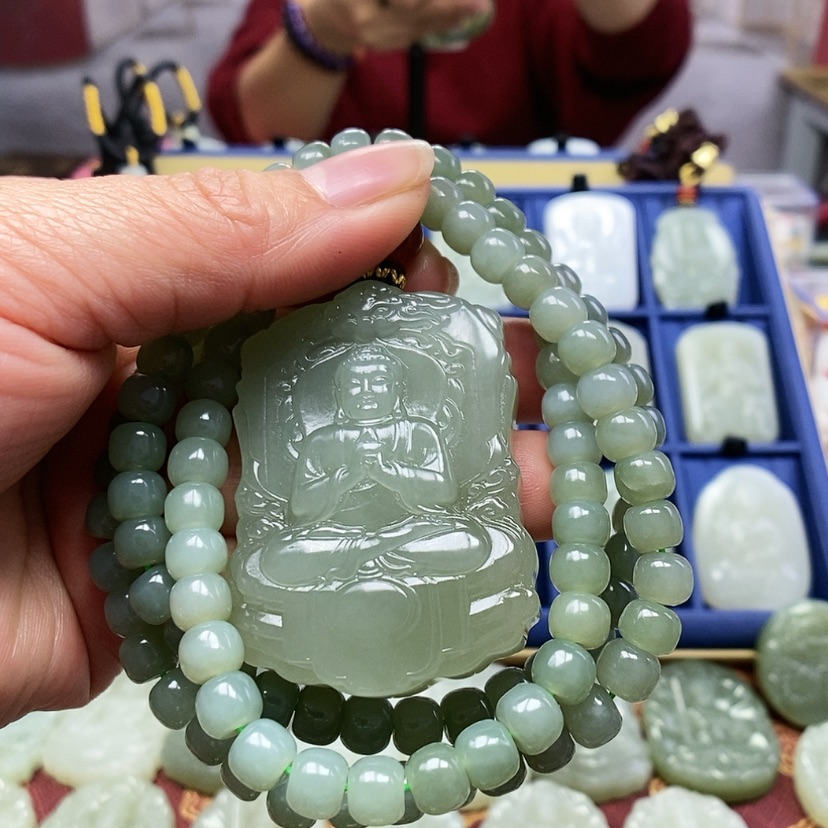 【闪购商品】和田玉颈饰未镶嵌北****?