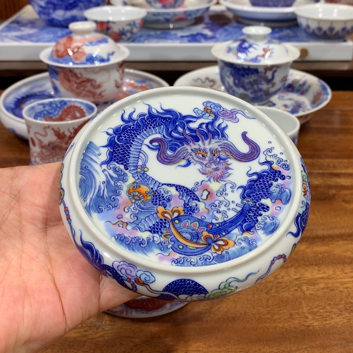 空山明月 青花斗彩