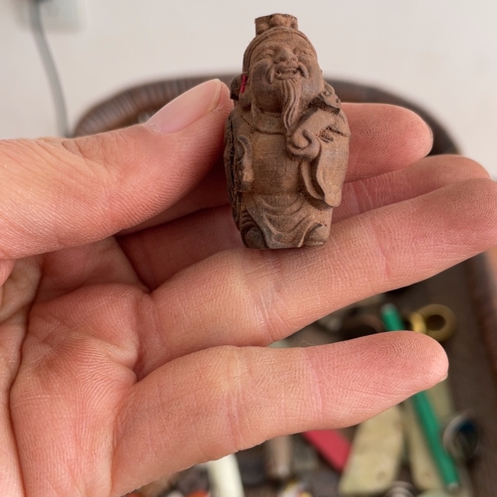 1***6瓷片孤品微瑕看好