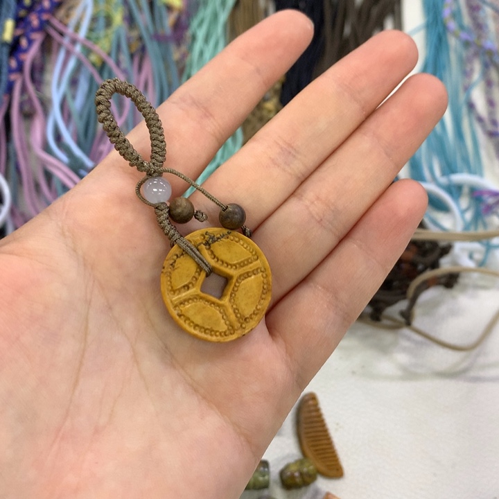 思***杨岫岩河磨玉（透闪石质玉）未镶嵌挂件