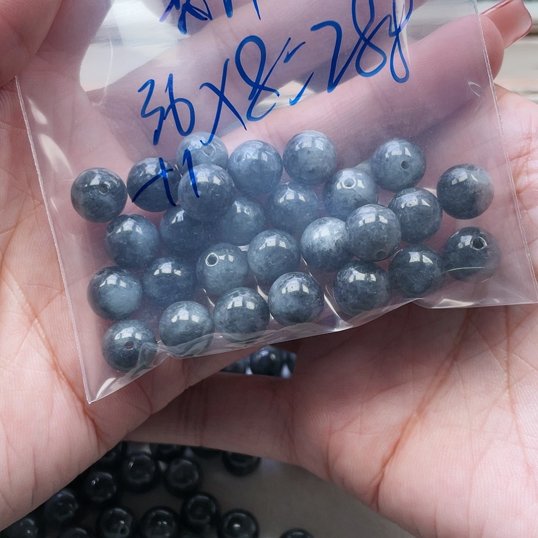 翡翠手链未镶嵌?翡翠