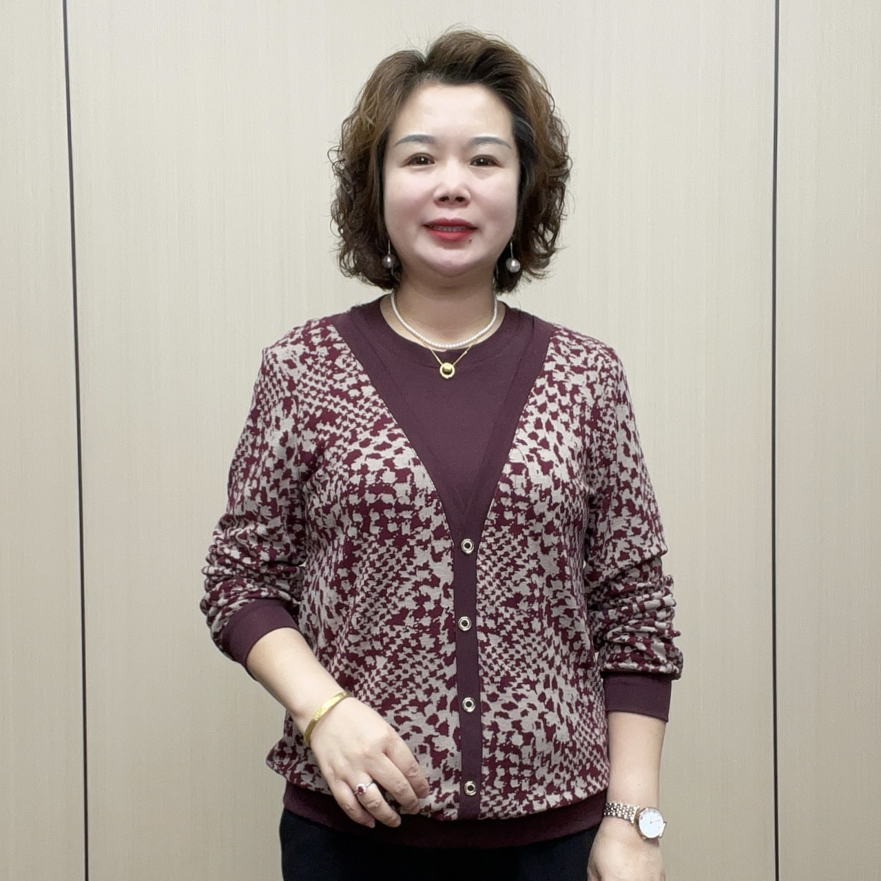 2025秋季女装洋气休闲气质百搭时尚减龄宽松显瘦妈妈装中老年长袖