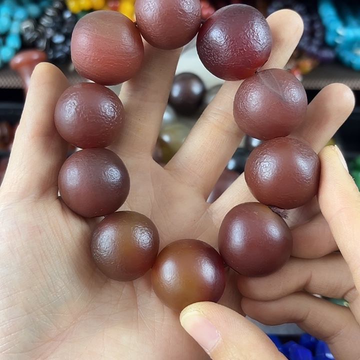 玛瑙/玉髓未镶嵌珠宝半成品&*
