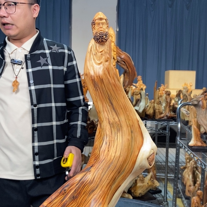 柏木（崖柏）随型摆件