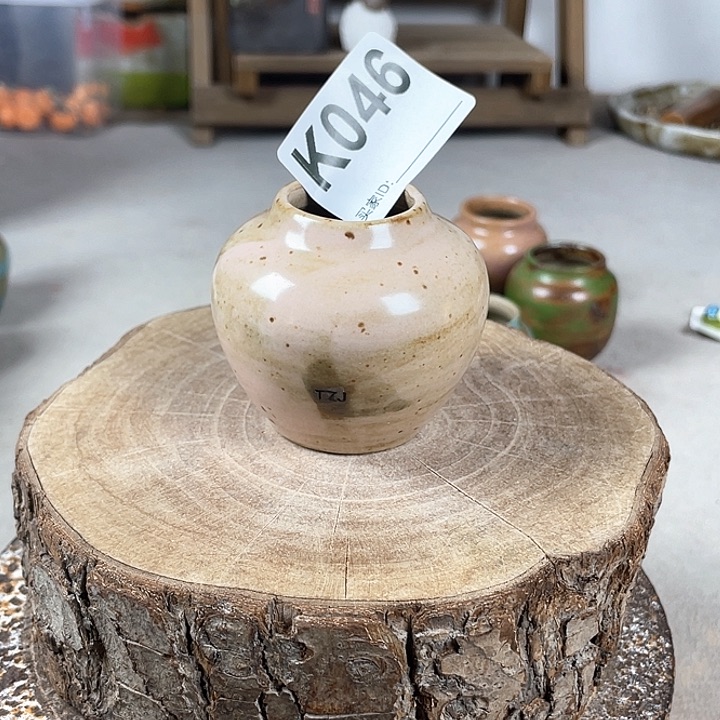 紫砂花盆拇指盆 内口2.5