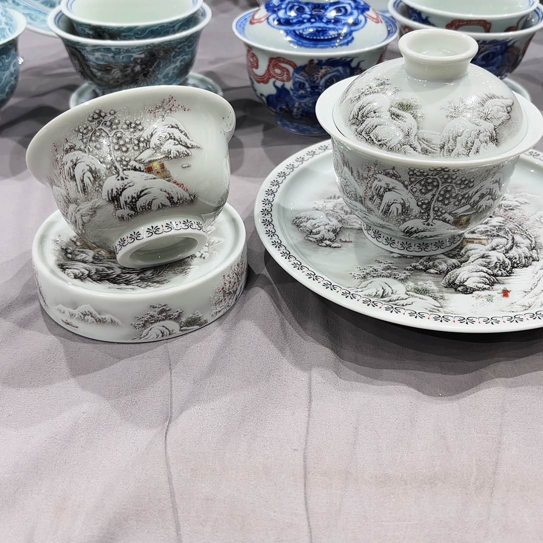 瓷片景德镇美术出版社